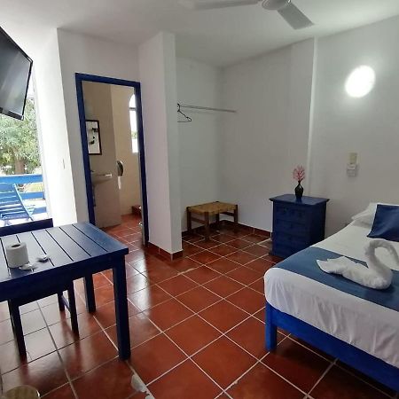 Hotel & Hostal Mayflower Puerto Escondido  Buitenkant foto