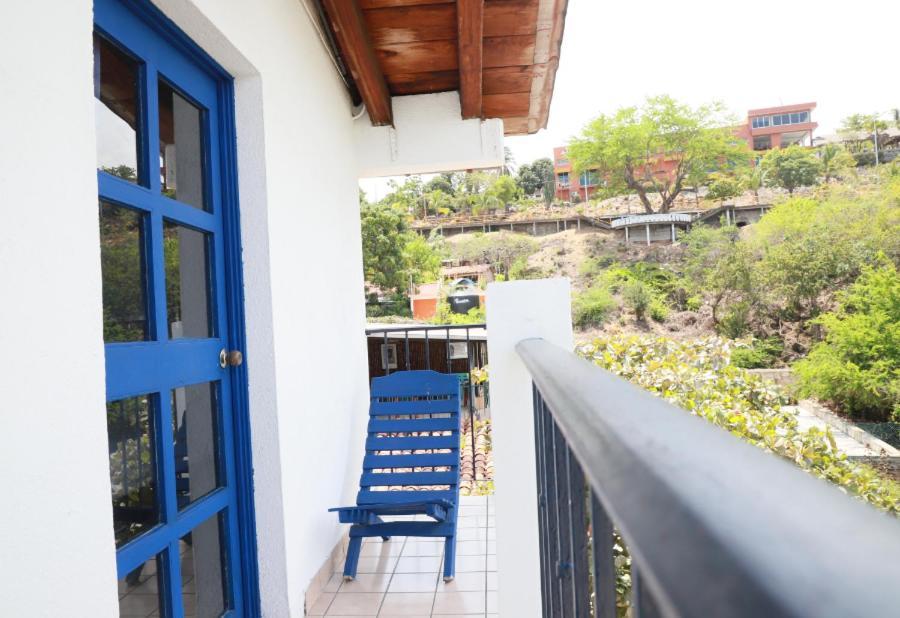 Hotel & Hostal Mayflower Puerto Escondido  Buitenkant foto