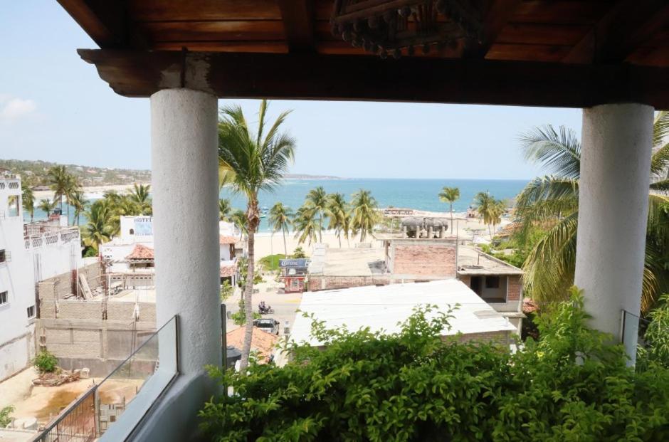 Hotel & Hostal Mayflower Puerto Escondido  Buitenkant foto