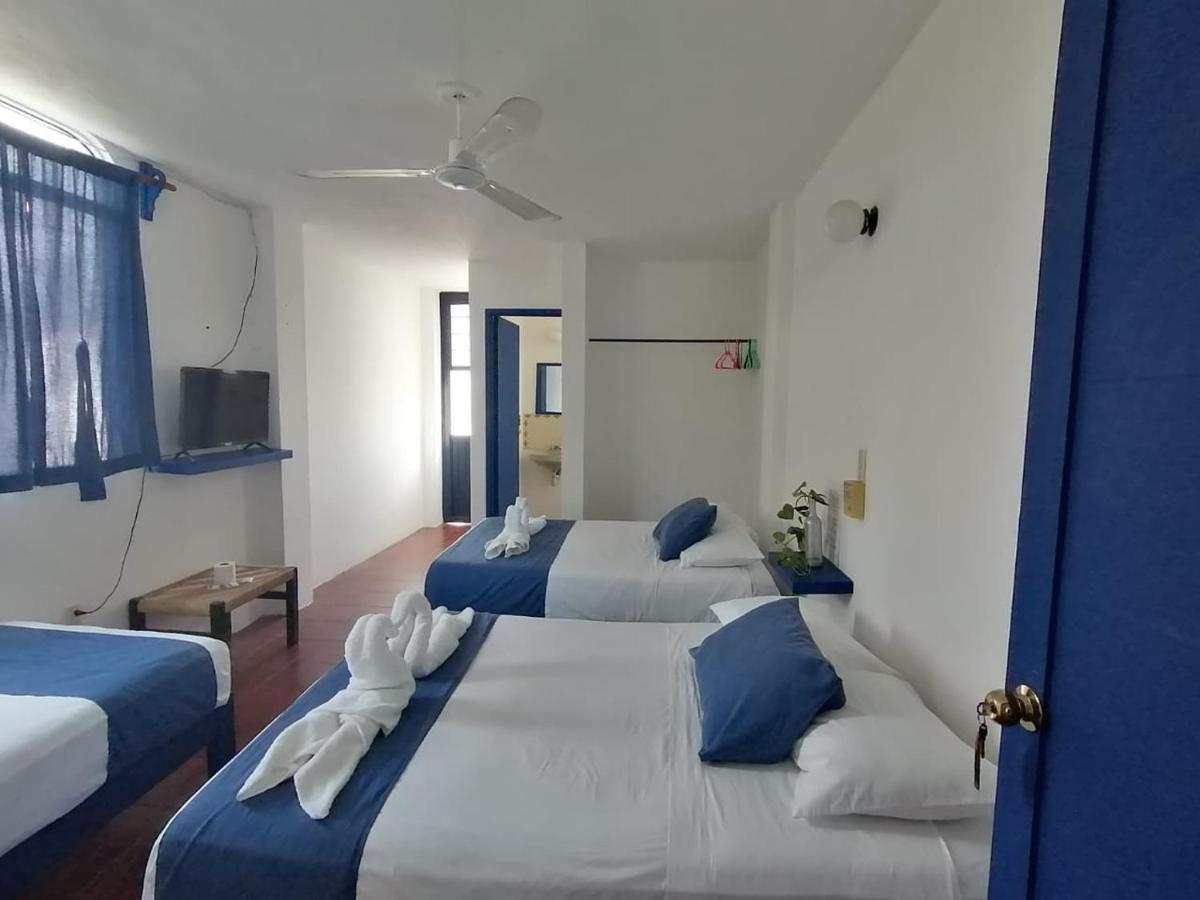 Hotel & Hostal Mayflower Puerto Escondido  Buitenkant foto